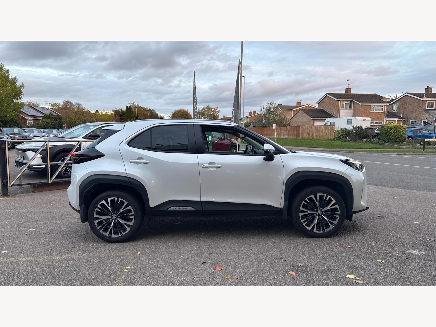 Used Toyota Yaris Cross 2022 for sale - 76753267: Photo 18