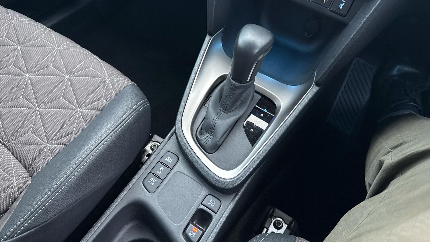 Used Toyota Yaris Cross 2022 for sale - 76753267: Photo 37