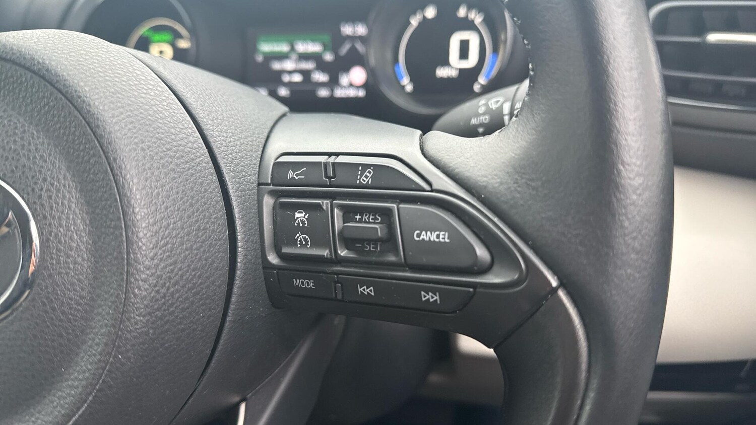 Used Toyota Yaris for sale - 77659026: Photo 34