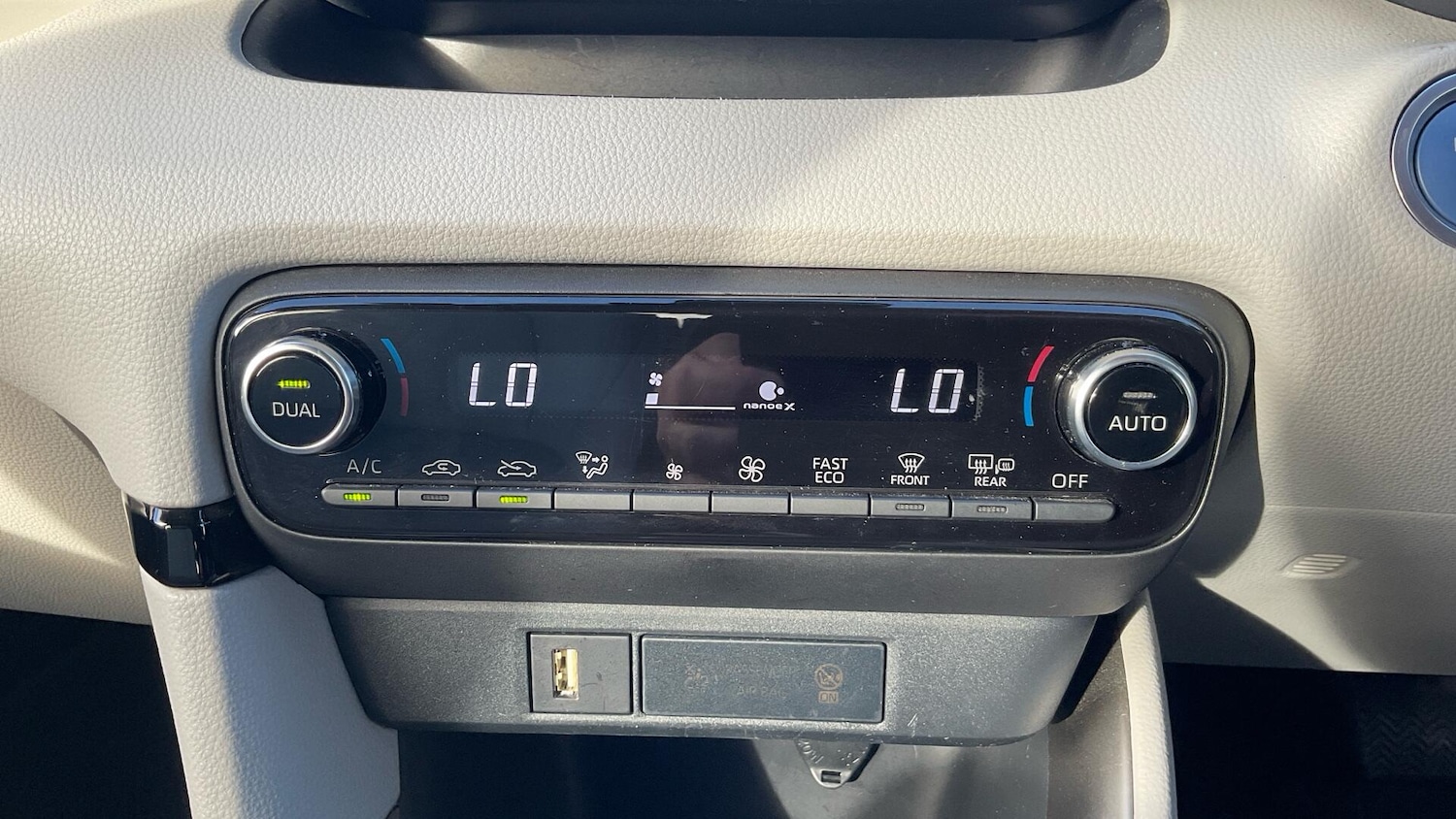 Used Toyota Yaris 2023 for sale - 77695466: Photo 34