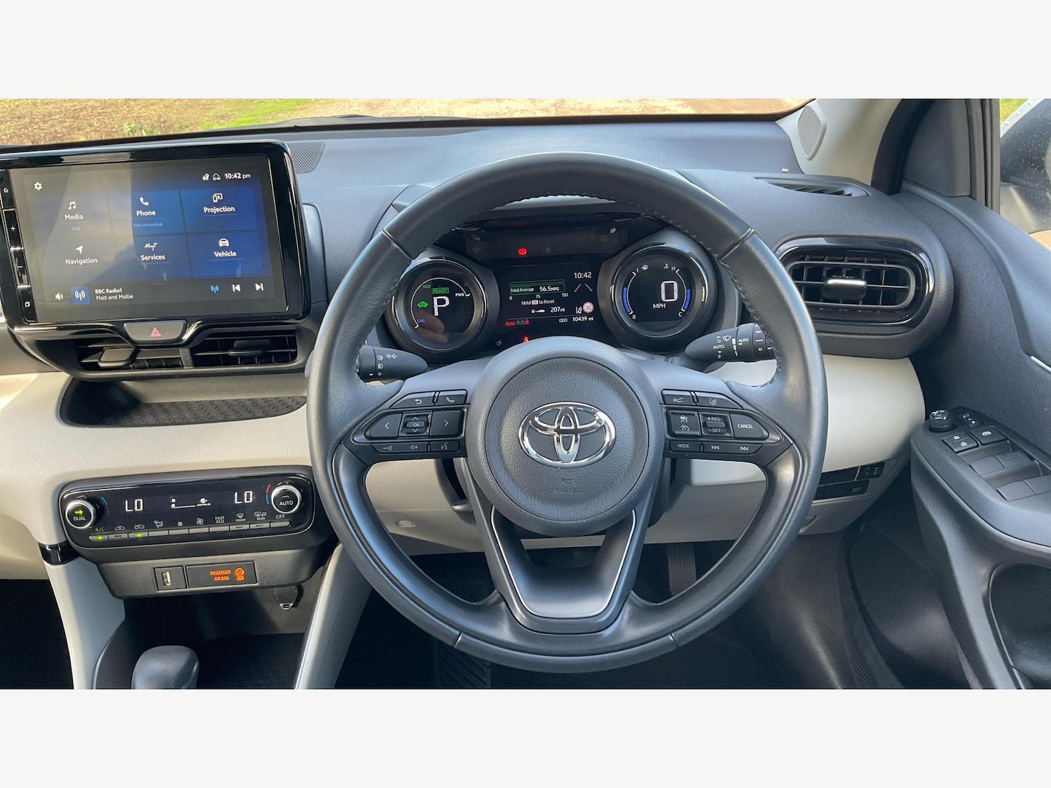 Used Toyota Yaris 2023 for sale - 77695466: Photo 8