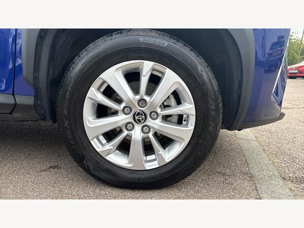 Used Toyota Yaris Cross 2023 for sale - 76189407: Photo 29