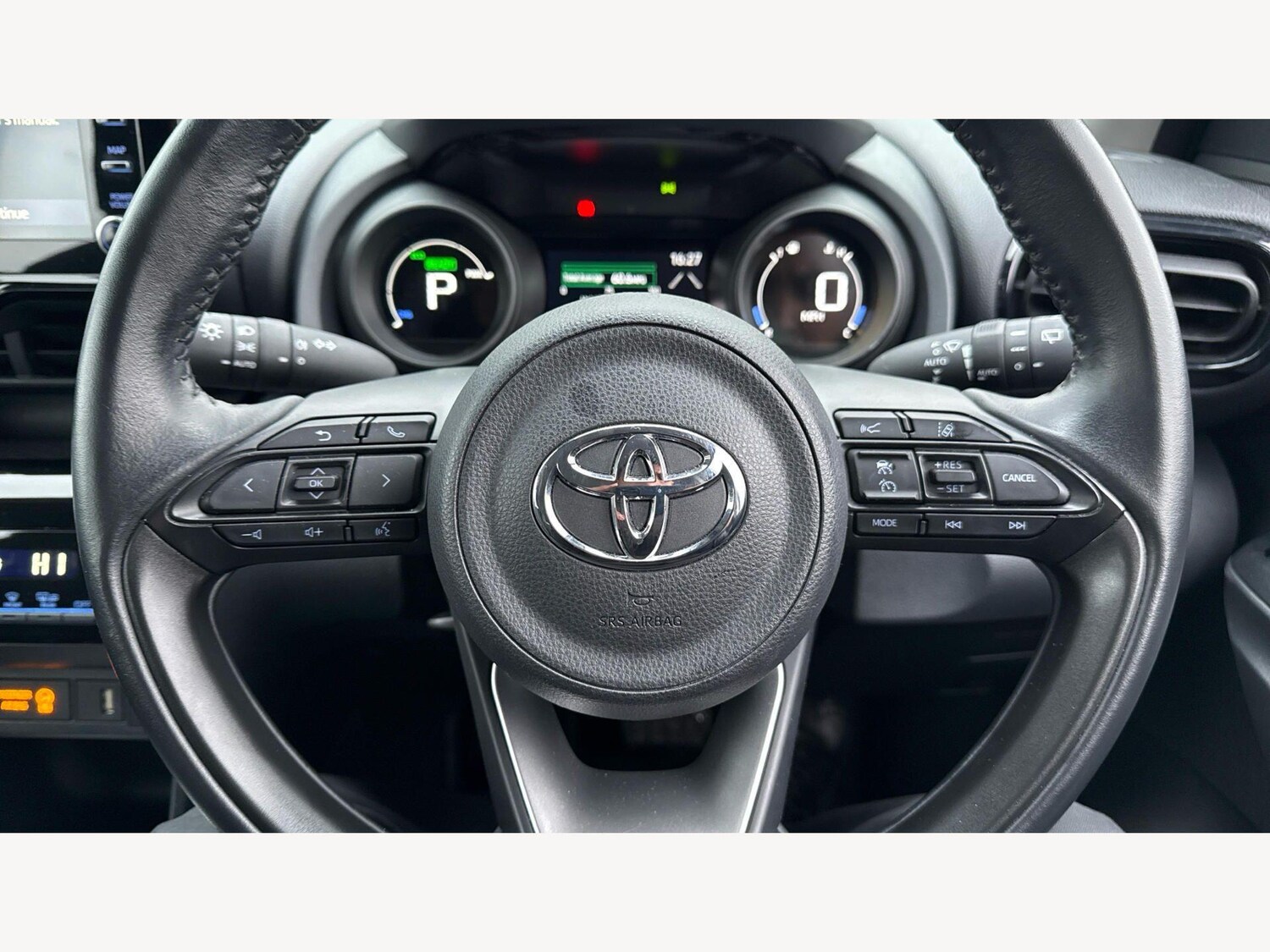 Used Toyota Yaris Cross 2023 for sale - 77883455: Photo 10