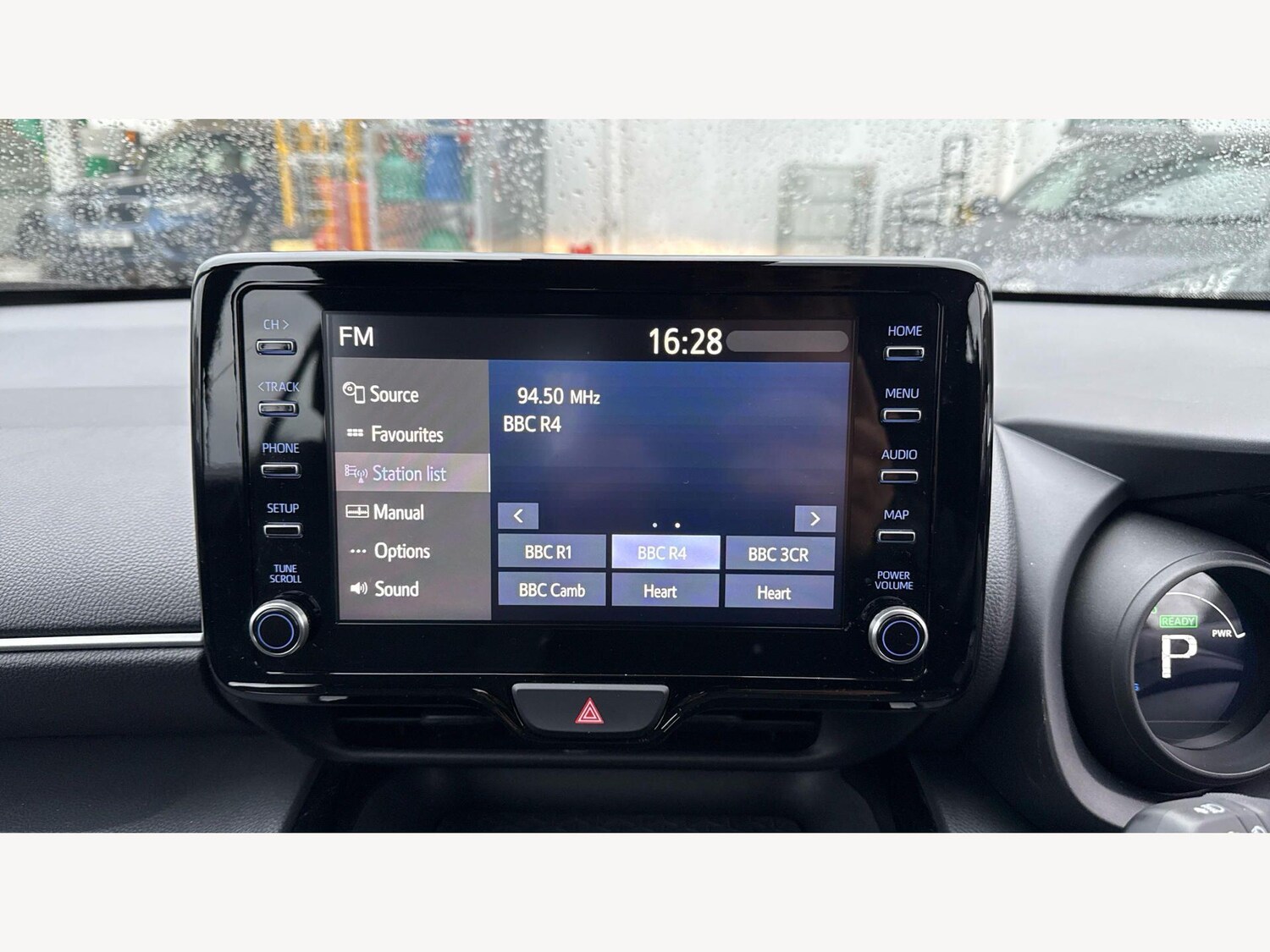 Used Toyota Yaris Cross 2023 for sale - 77883455: Photo 27