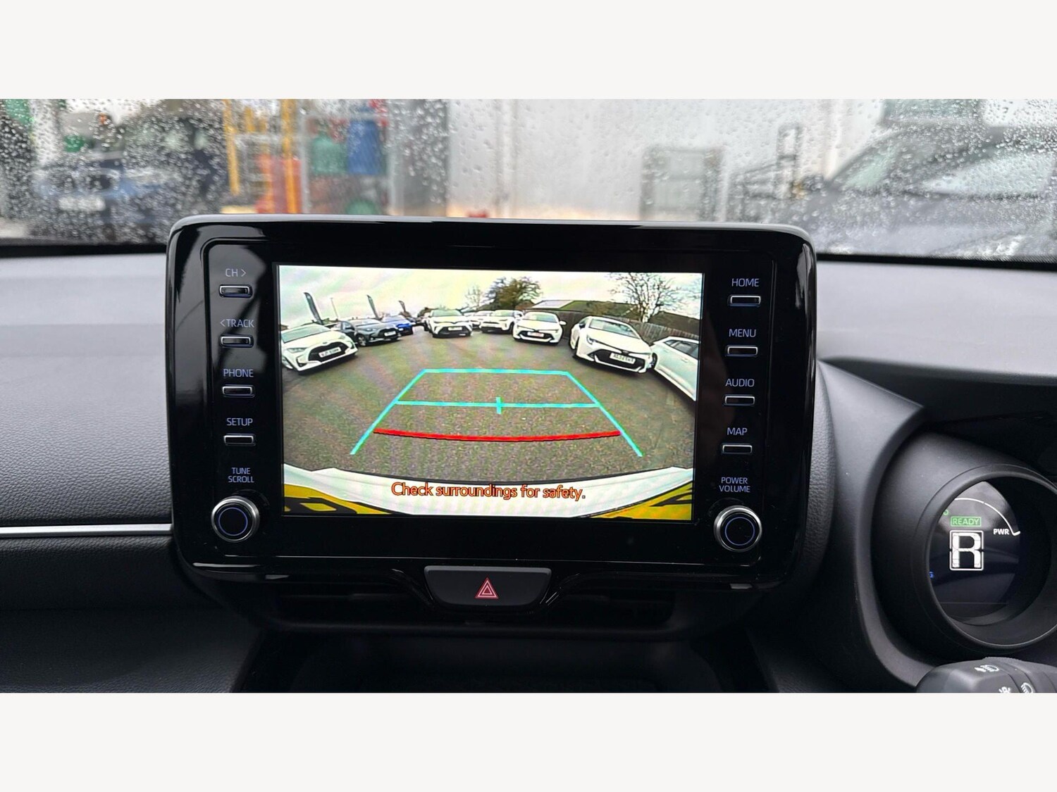 Used Toyota Yaris Cross 2023 for sale - 77883455: Photo 28