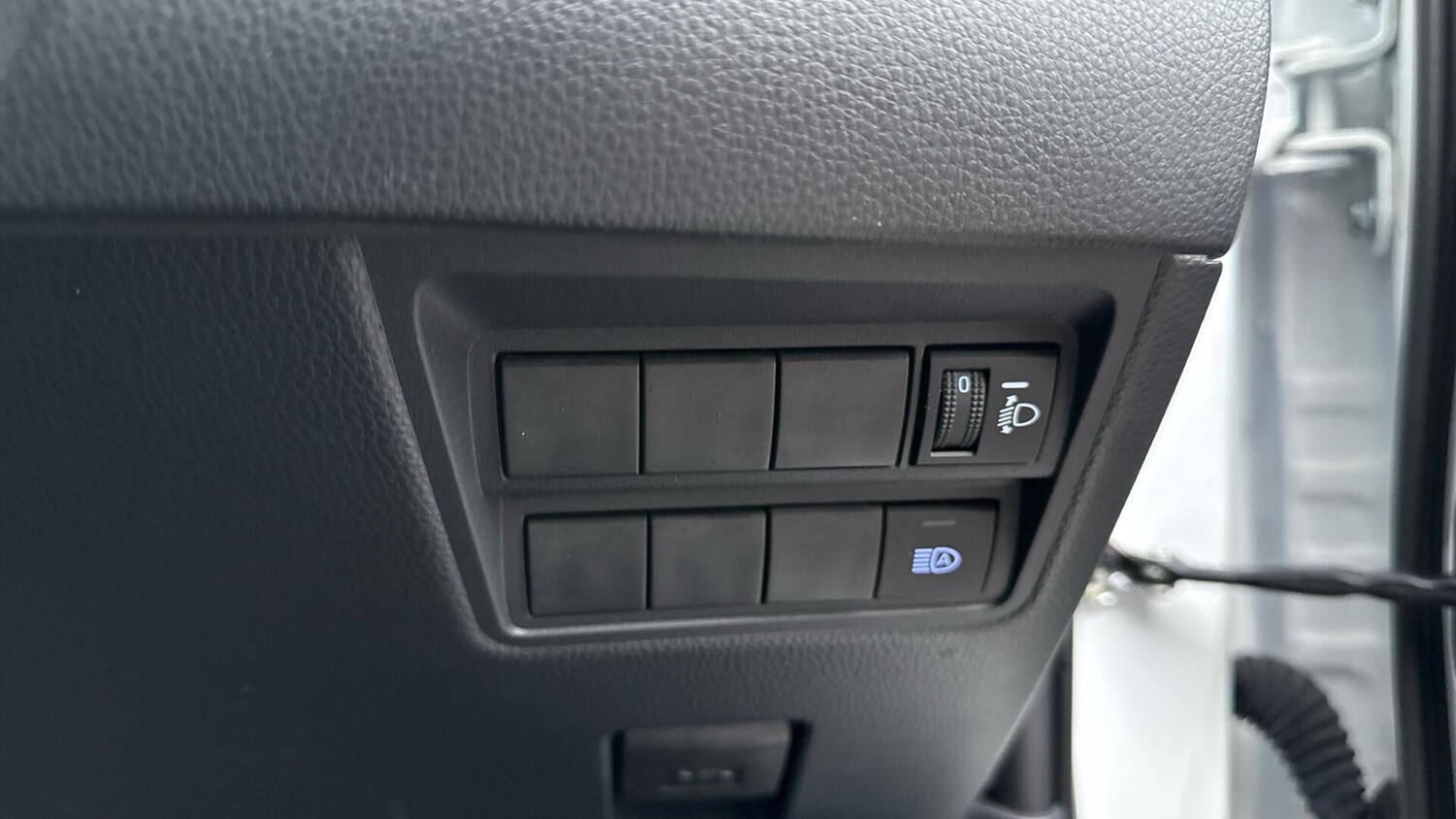 Used Toyota Yaris Cross 2023 for sale - 77883455: Photo 33