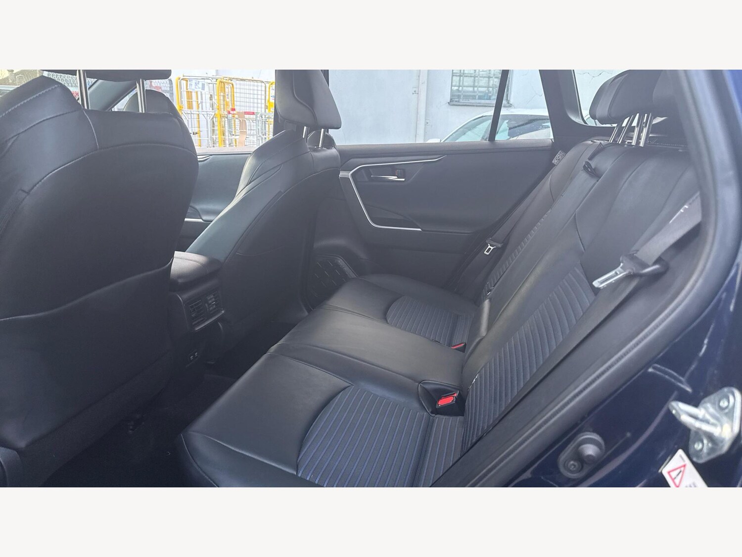 Used Toyota RAV4 2021 for sale - 77395941: Photo 15