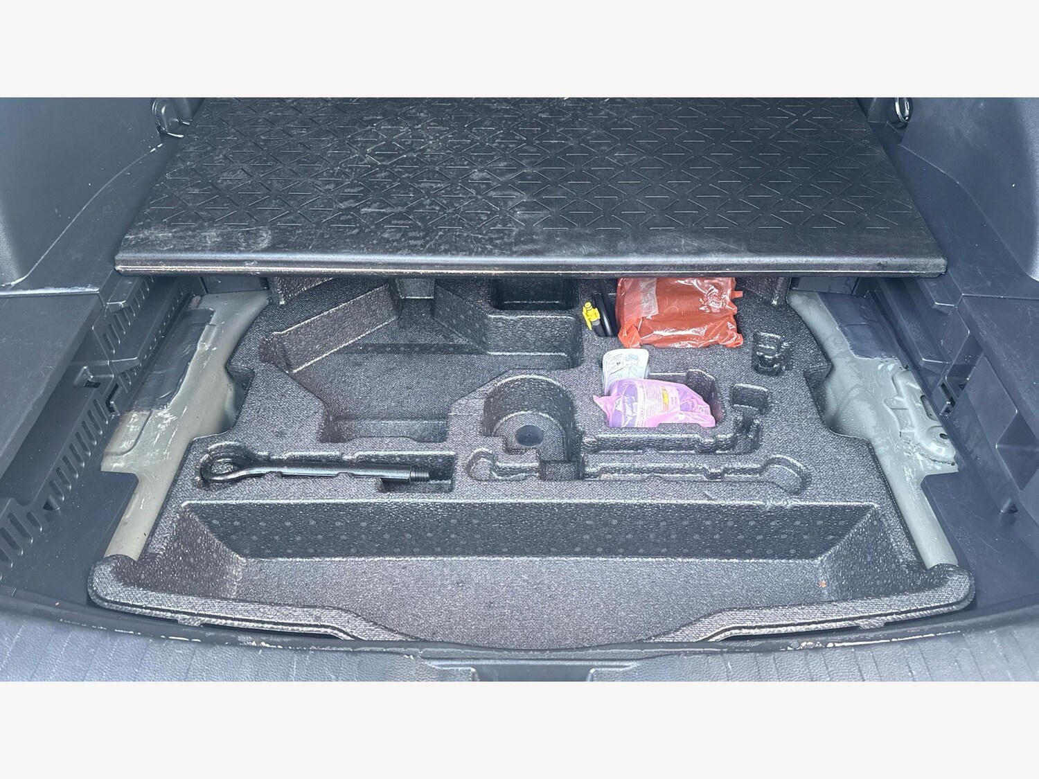 Used Toyota RAV4 2021 for sale - 77395941: Photo 28