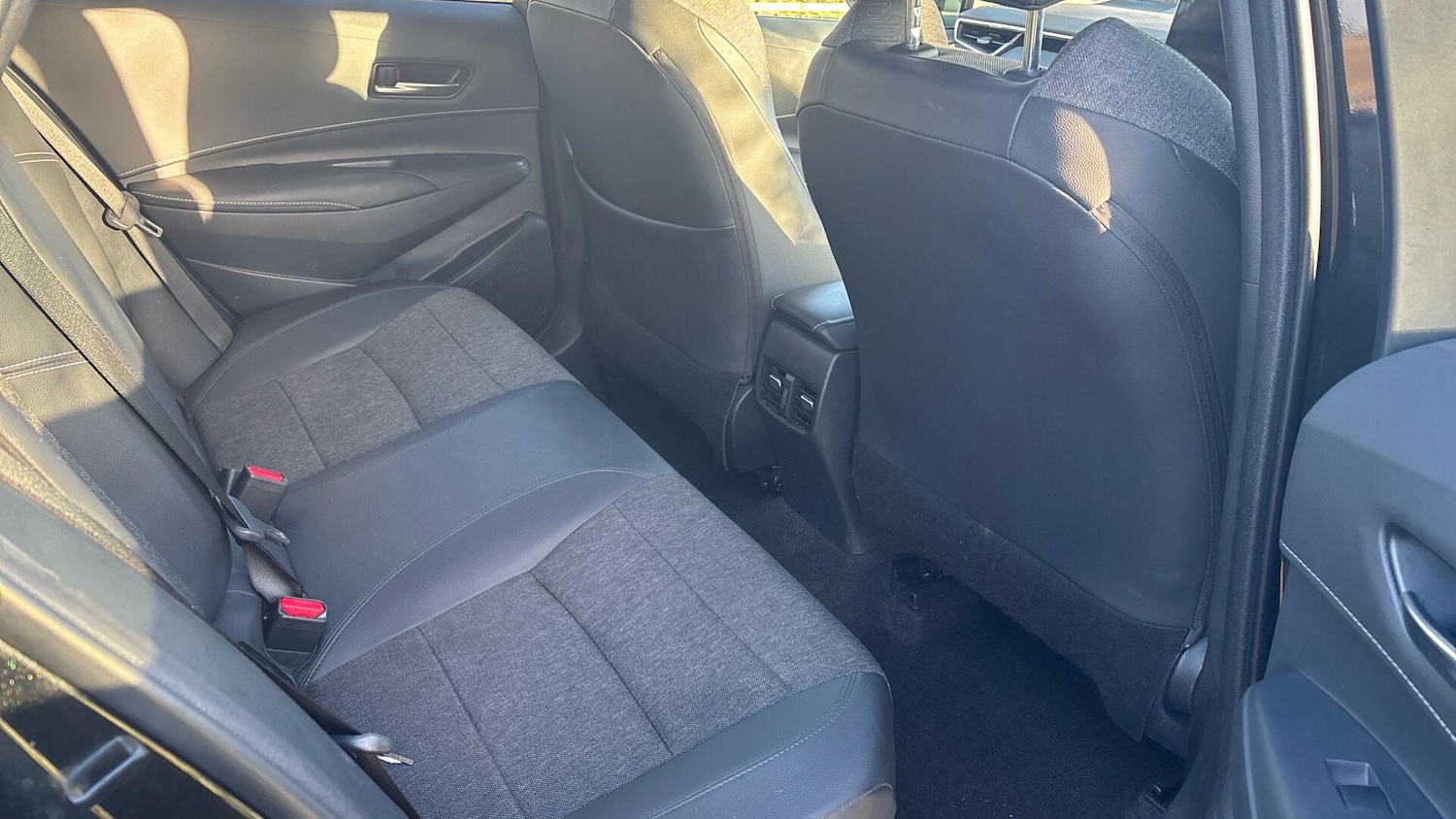 Used Toyota Corolla 2023 for sale - 76936212: Photo 34