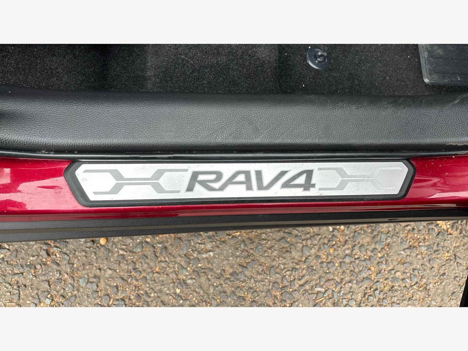 Used Toyota RAV4 2021 for sale - 76200734: Photo 29