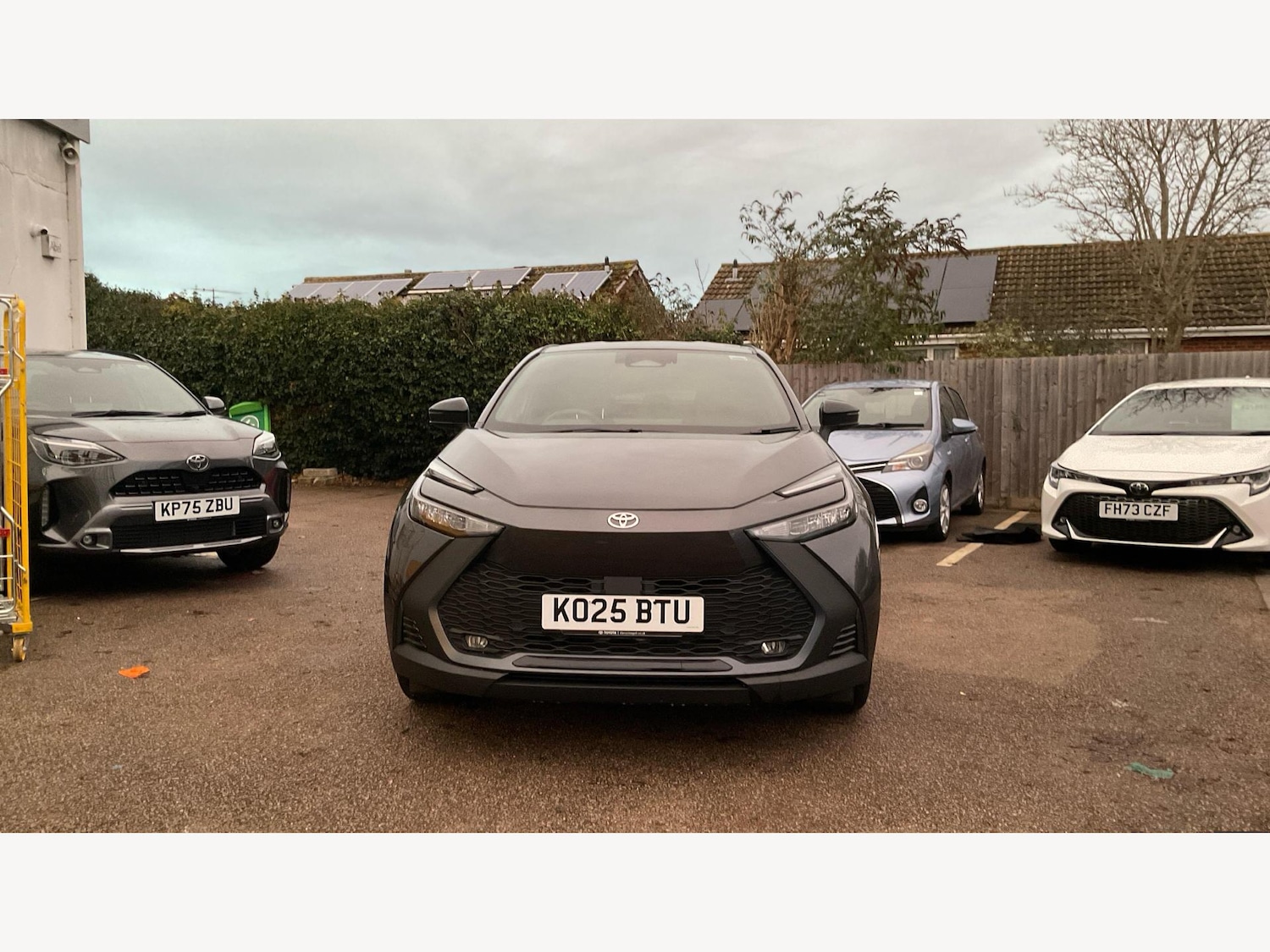 Used Toyota C-HR for sale - 77753832: Photo 17