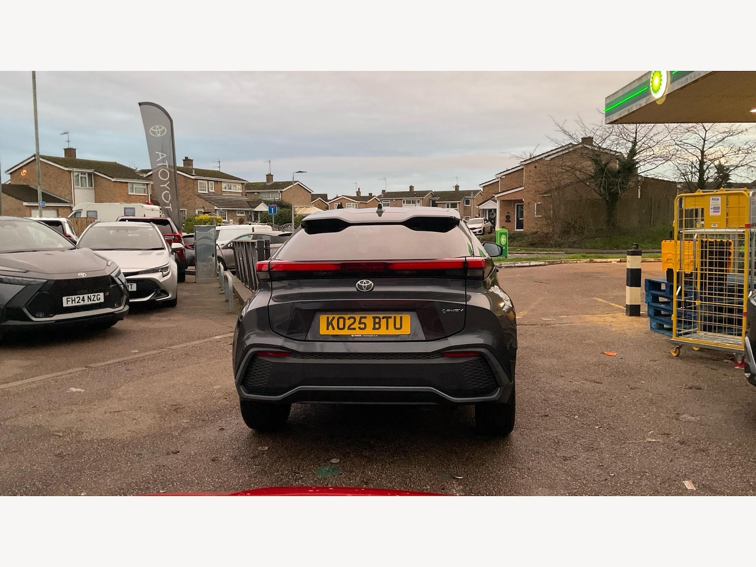 Used Toyota C-HR for sale - 77753832: Photo 21