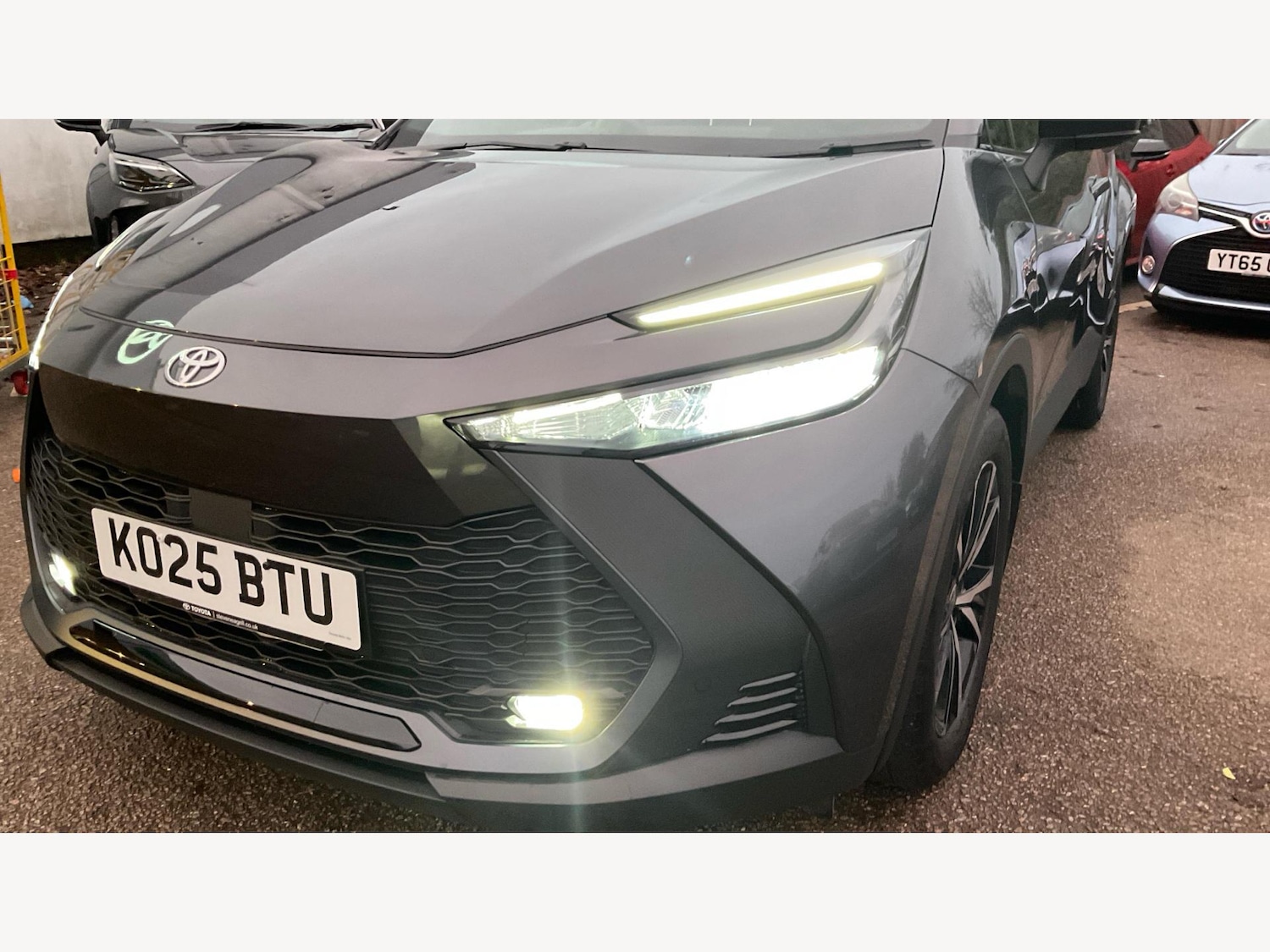 Used Toyota C-HR for sale - 77753832: Photo 27
