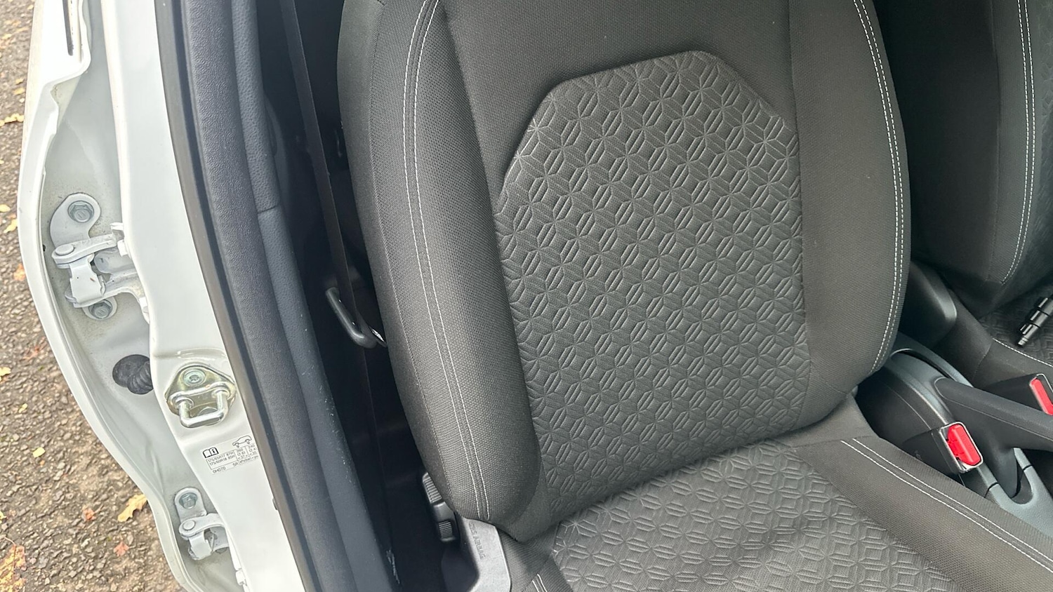 Used Toyota Aygo X 2023 for sale - 77343743: Photo 40