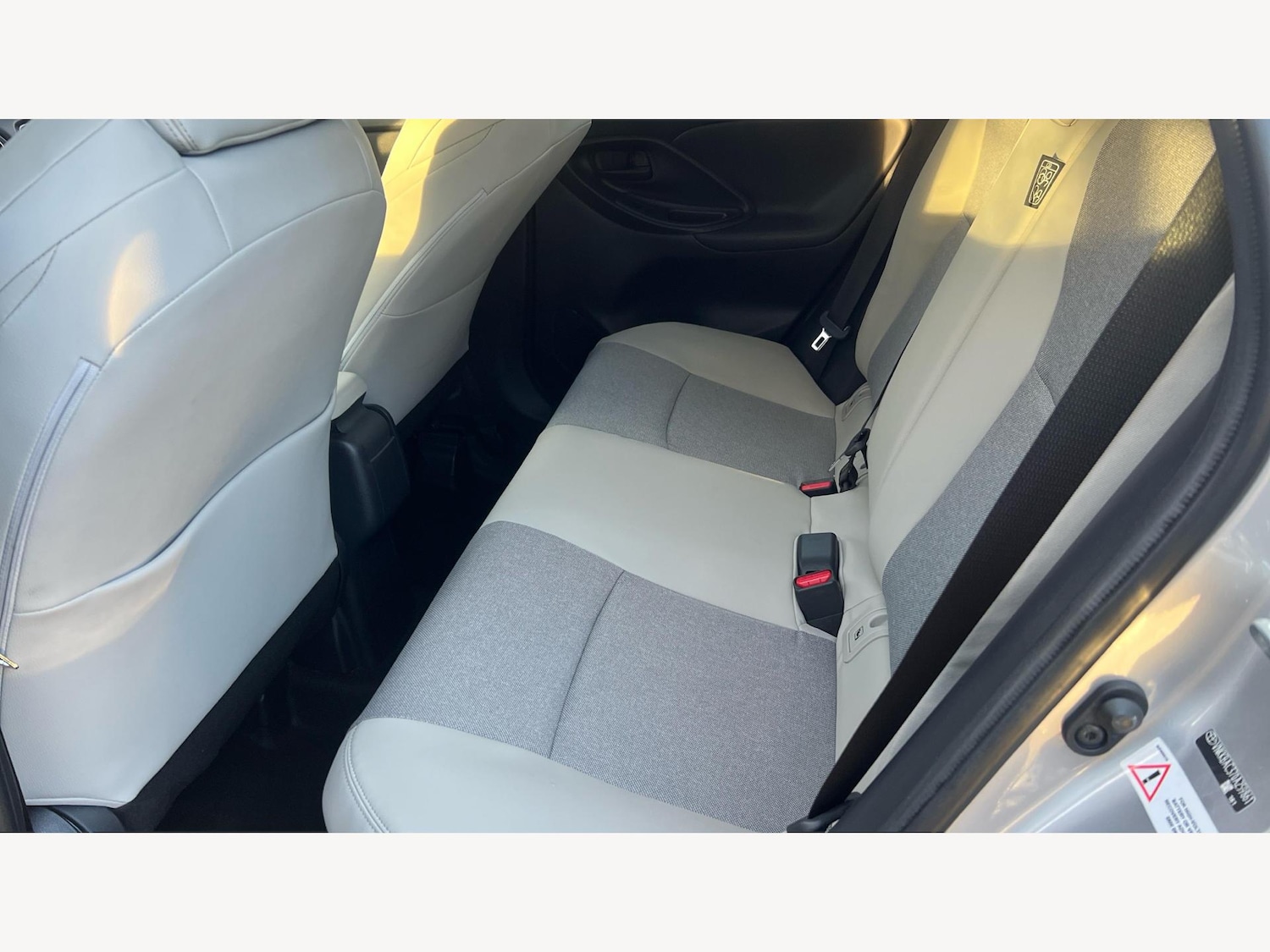 Used Toyota Yaris 2022 for sale - 77484637: Photo 15