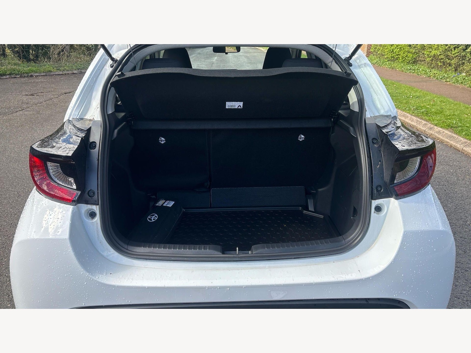 Used Toyota Yaris 2025 for sale - 78048202: Photo 16