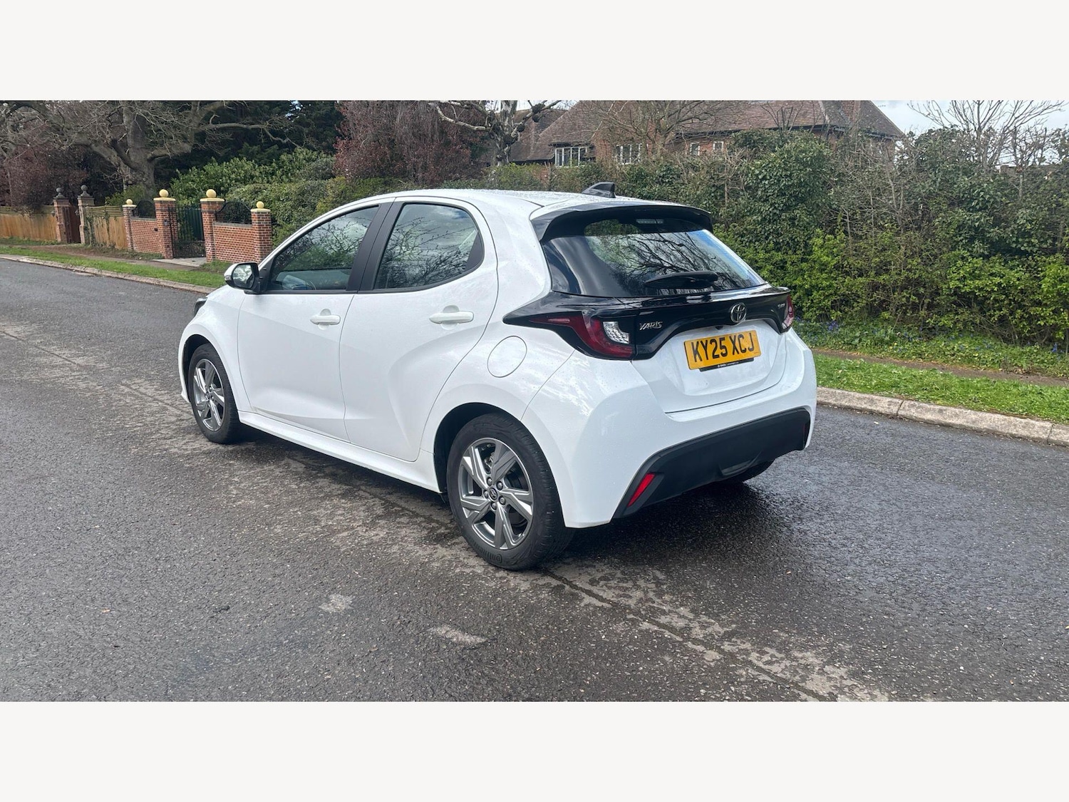 Used Toyota Yaris 2025 for sale - 78048202: Photo 25