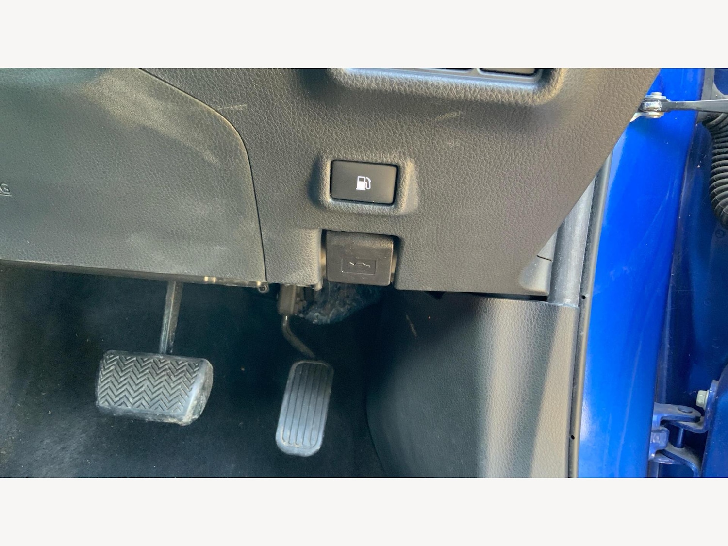 Vehicle 35