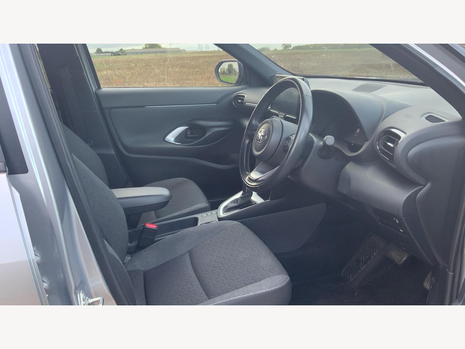 Used Toyota Yaris Cross 2022 for sale - 76349674: Photo 13