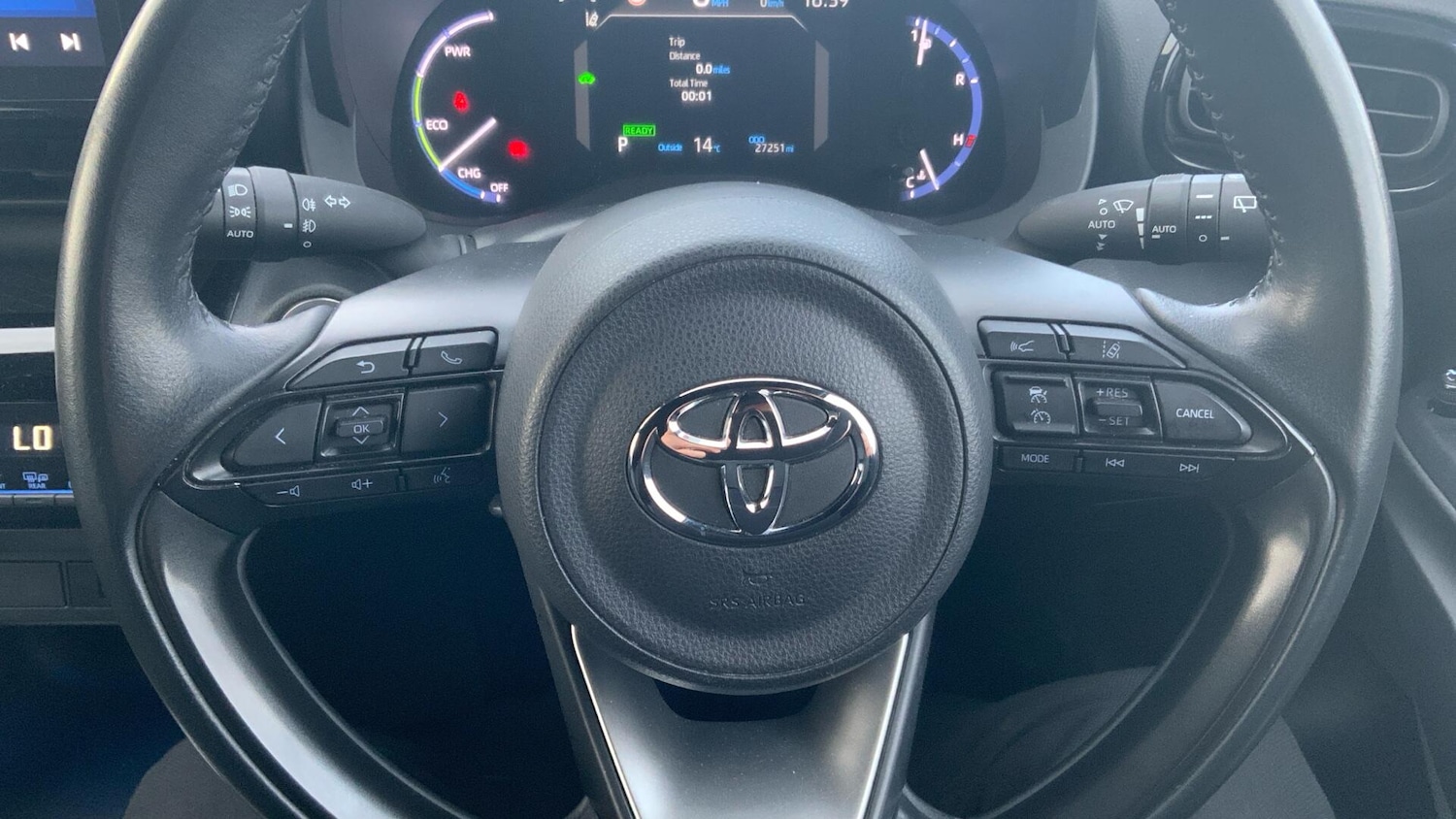 Used Toyota Yaris Cross 2022 for sale - 76349674: Photo 35