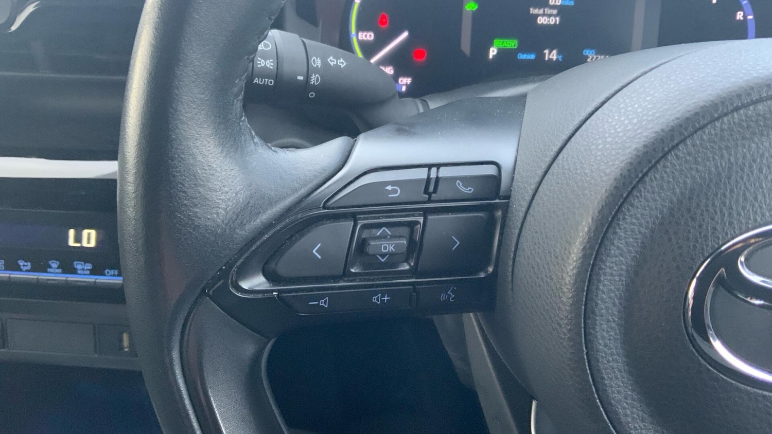 Used Toyota Yaris Cross 2022 for sale - 76349674: Photo 36