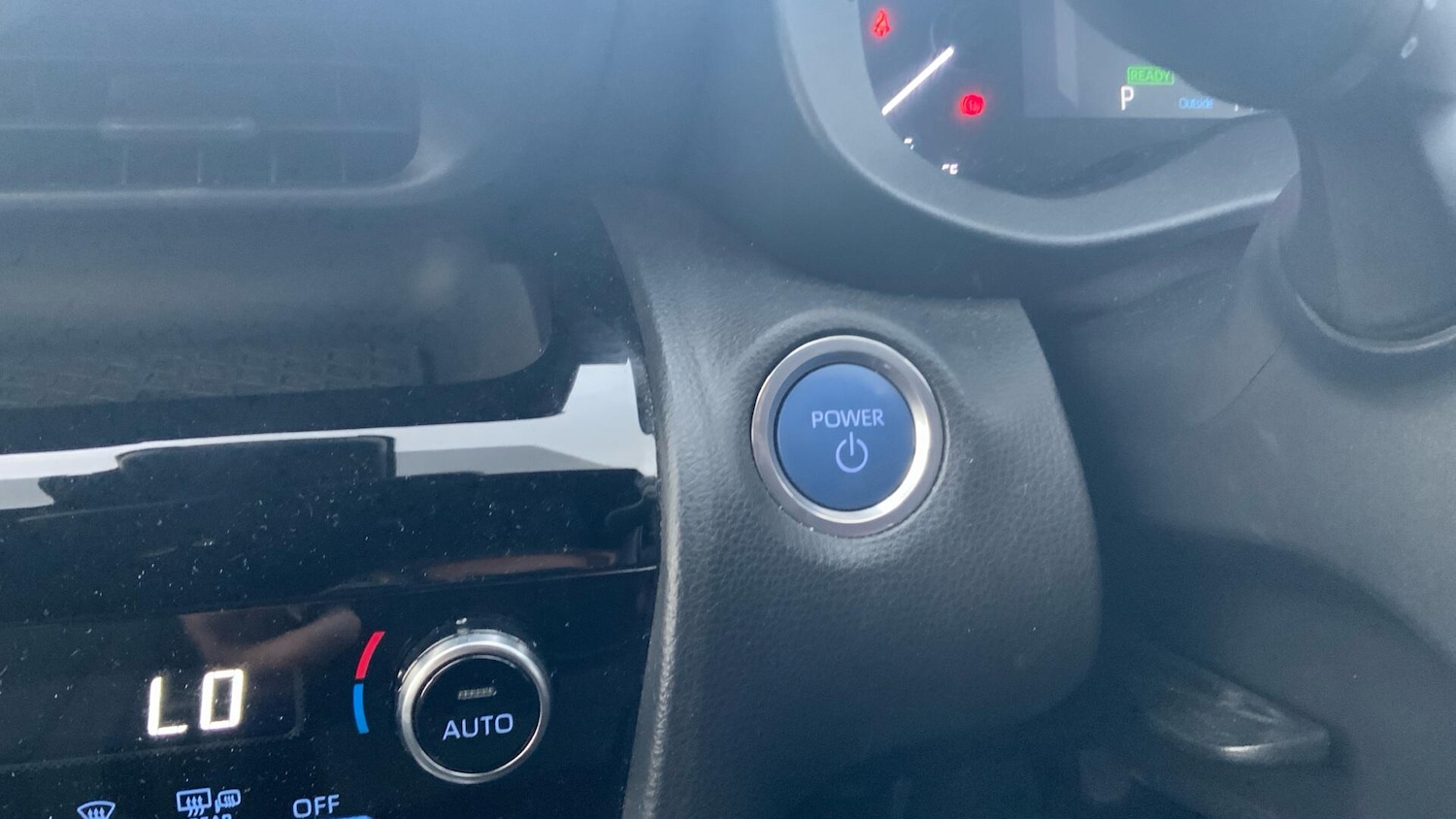 Used Toyota Yaris Cross 2022 for sale - 76349674: Photo 38