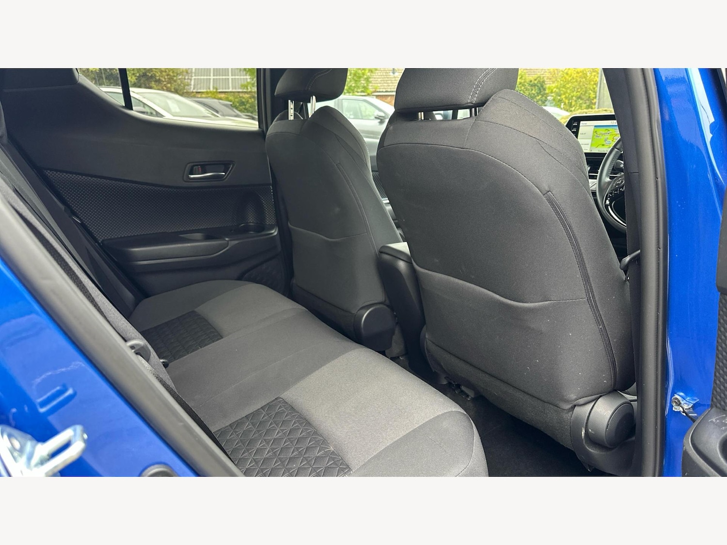 Used Toyota C-HR 2021 for sale - 76742335: Photo 14