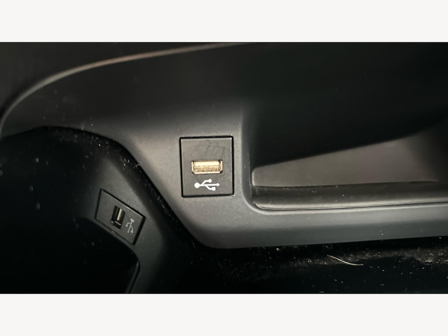 Used Toyota C-HR 2021 for sale - 76742335: Photo 29