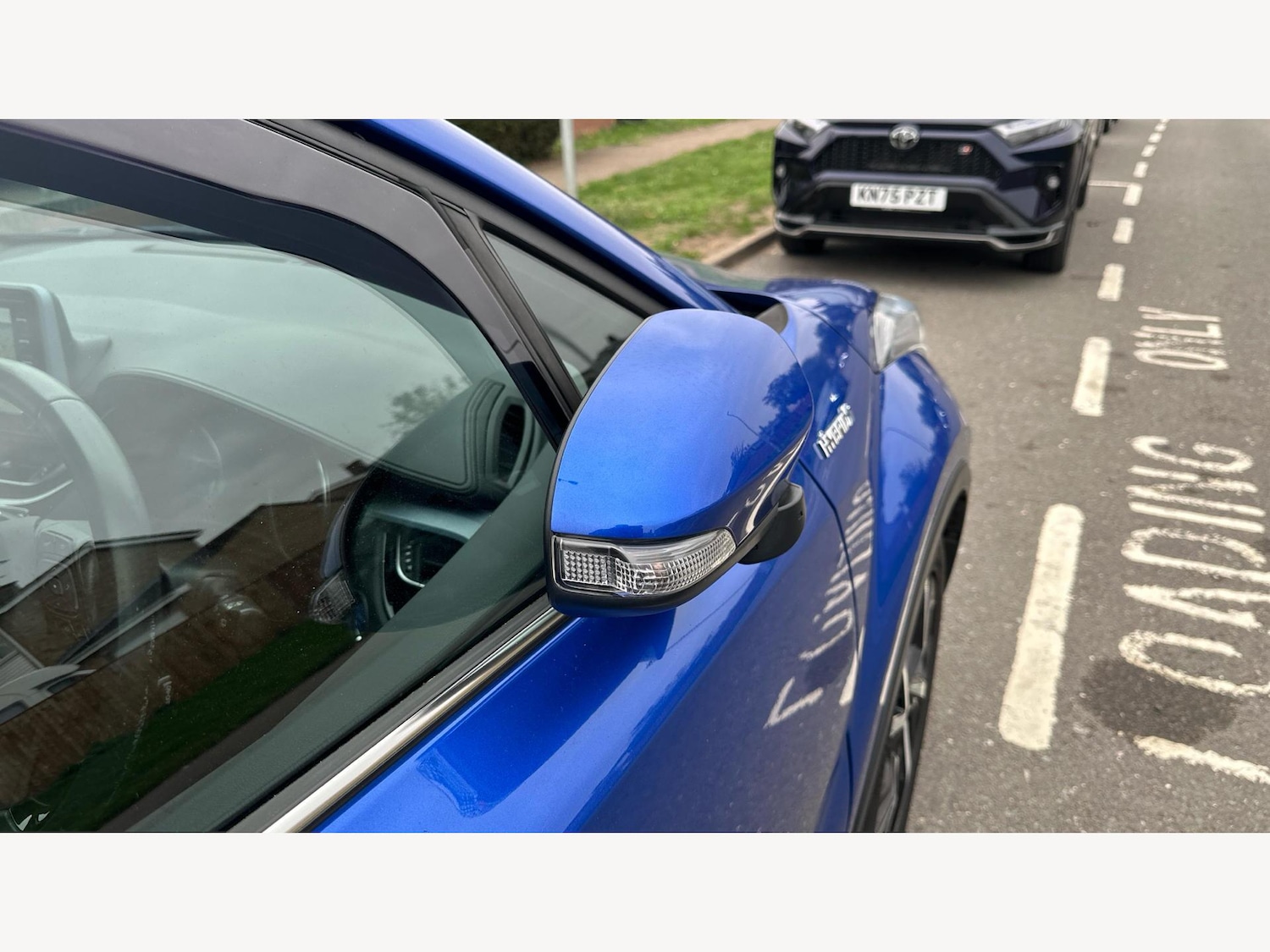 Used Toyota C-HR 2021 for sale - 76742335: Photo 32