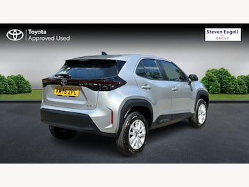 Used Toyota Yaris Cross 2025 for sale - 79471627: Photo