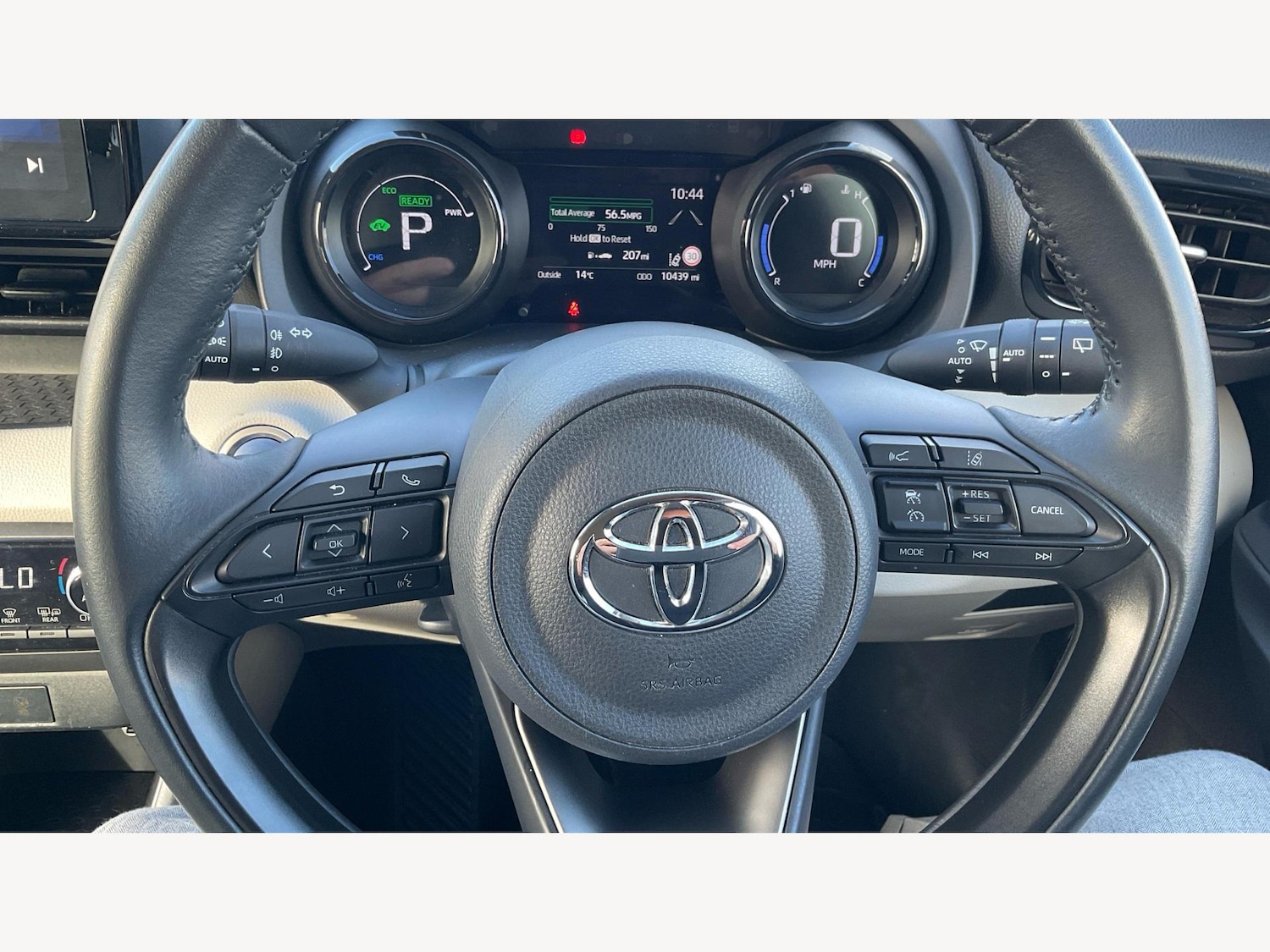 Used Toyota Yaris 2023 for sale - 76348975: Photo 30