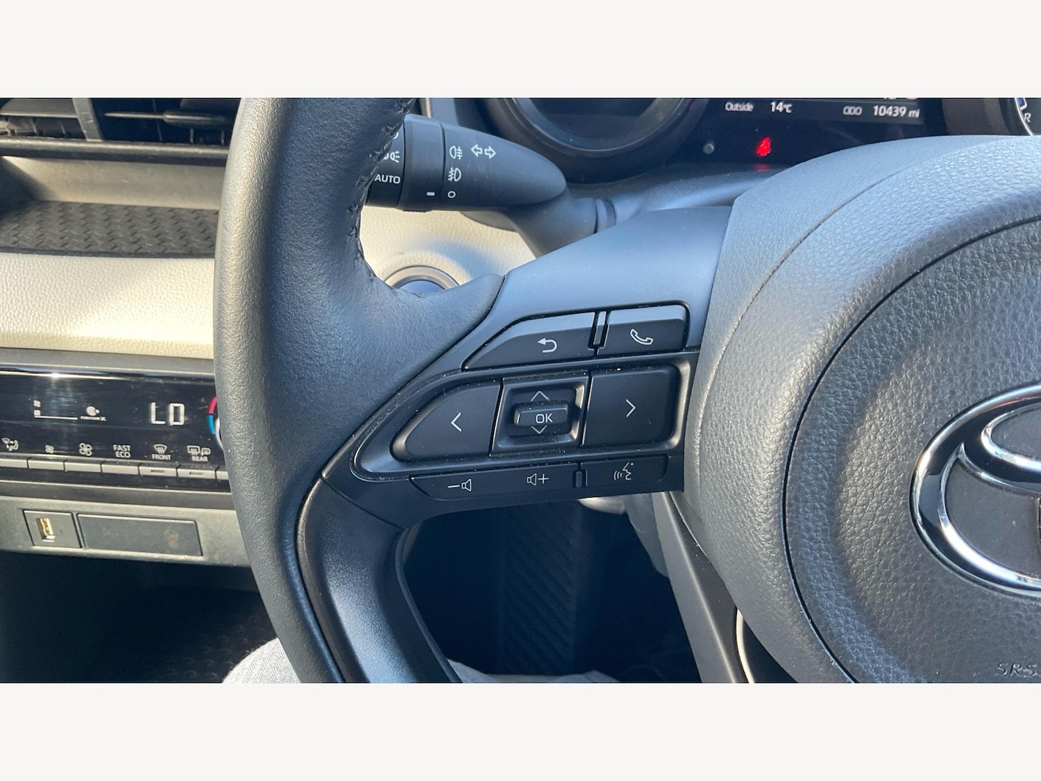 Used Toyota Yaris 2023 for sale - 76348975: Photo 31