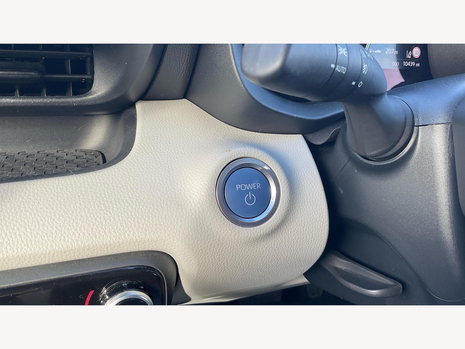 Used Toyota Yaris 2023 for sale - 76348975: Photo 33