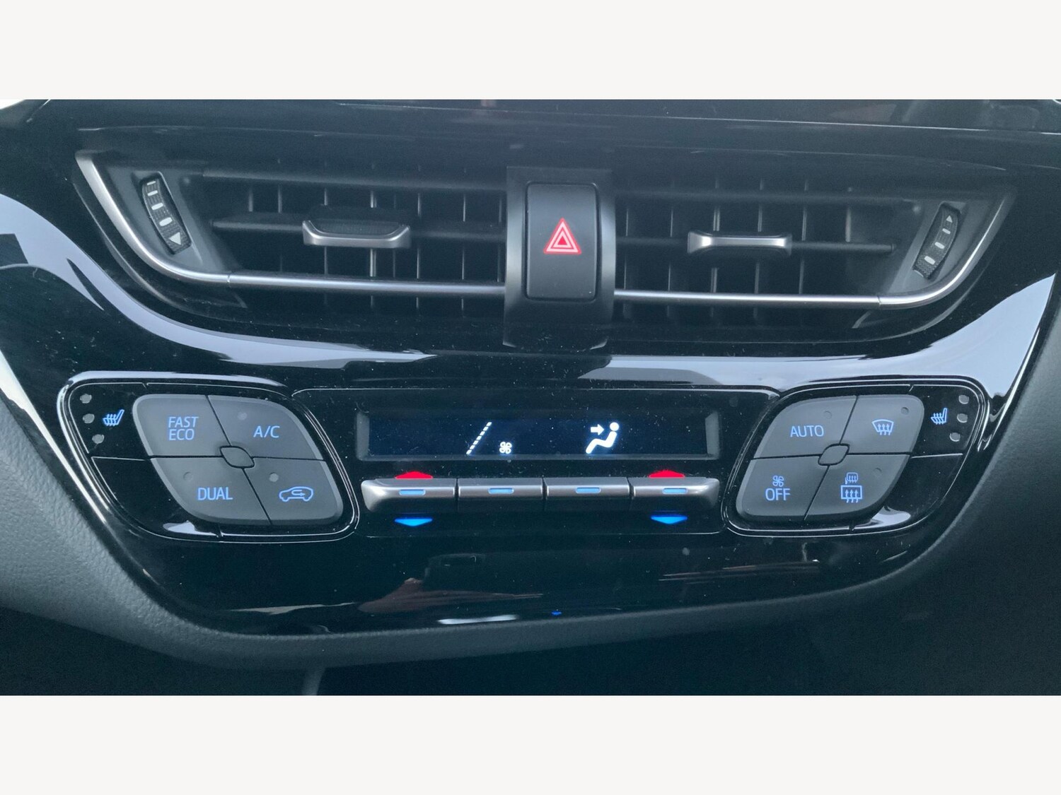 Used Toyota C-HR 2021 for sale - 76246737: Photo 22