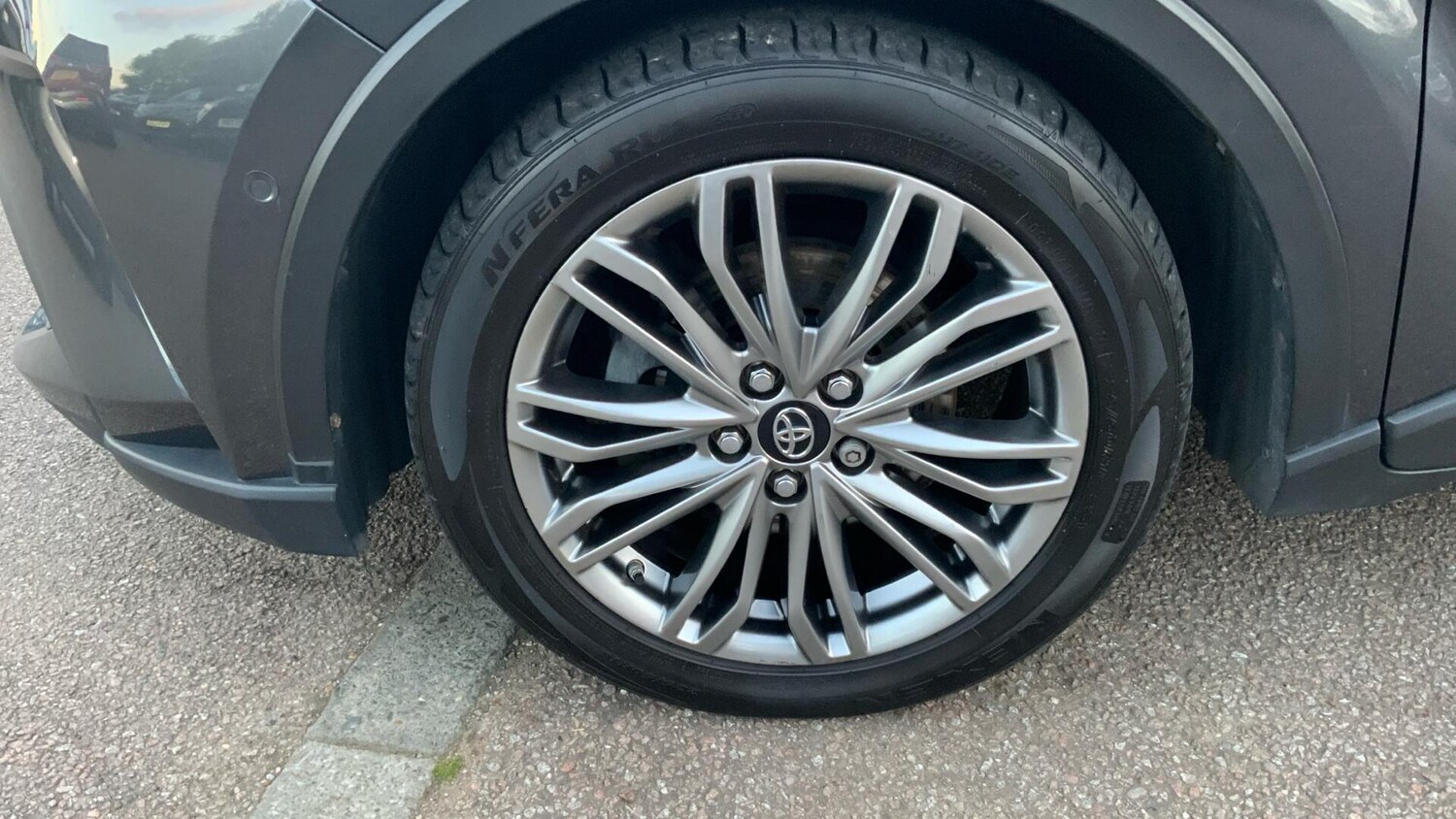 Used Toyota C-HR 2021 for sale - 76246737: Photo 35