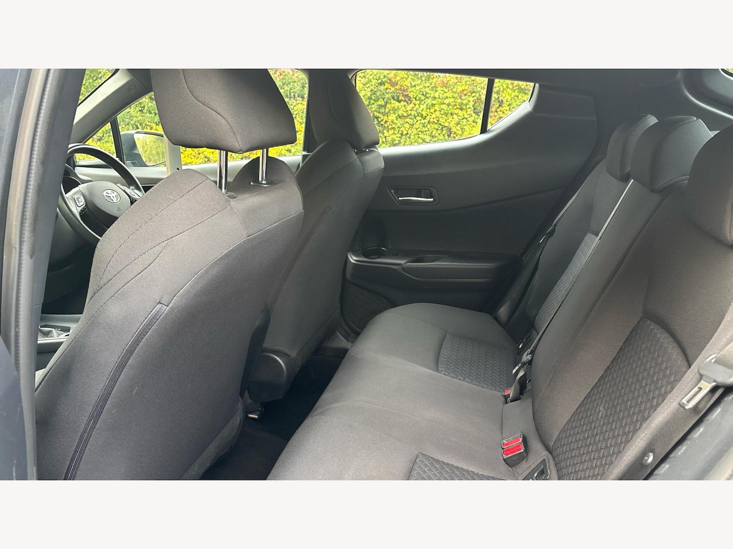 Used Toyota C-HR 2022 for sale - 76499654: Photo 15