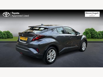 Used Toyota C-HR 2022 for sale - 76499654: Photo