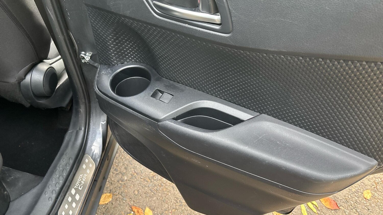 Used Toyota C-HR 2022 for sale - 76499654: Photo 33