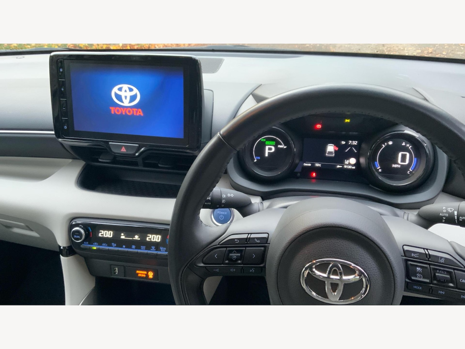 Used Toyota Yaris 2023 for sale - 76688589: Photo 10