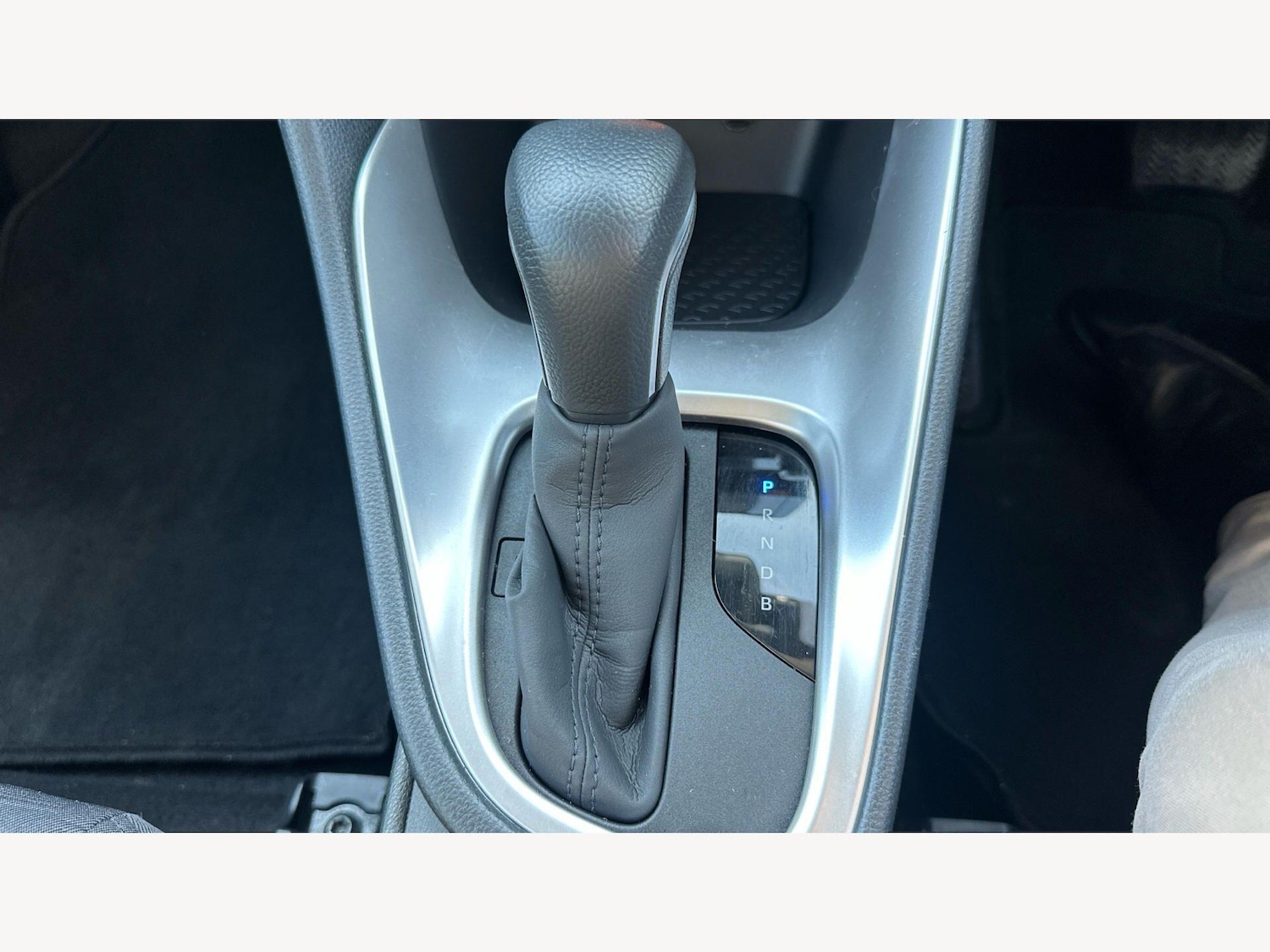 Used Toyota Yaris 2024 for sale - 78072855: Photo 27