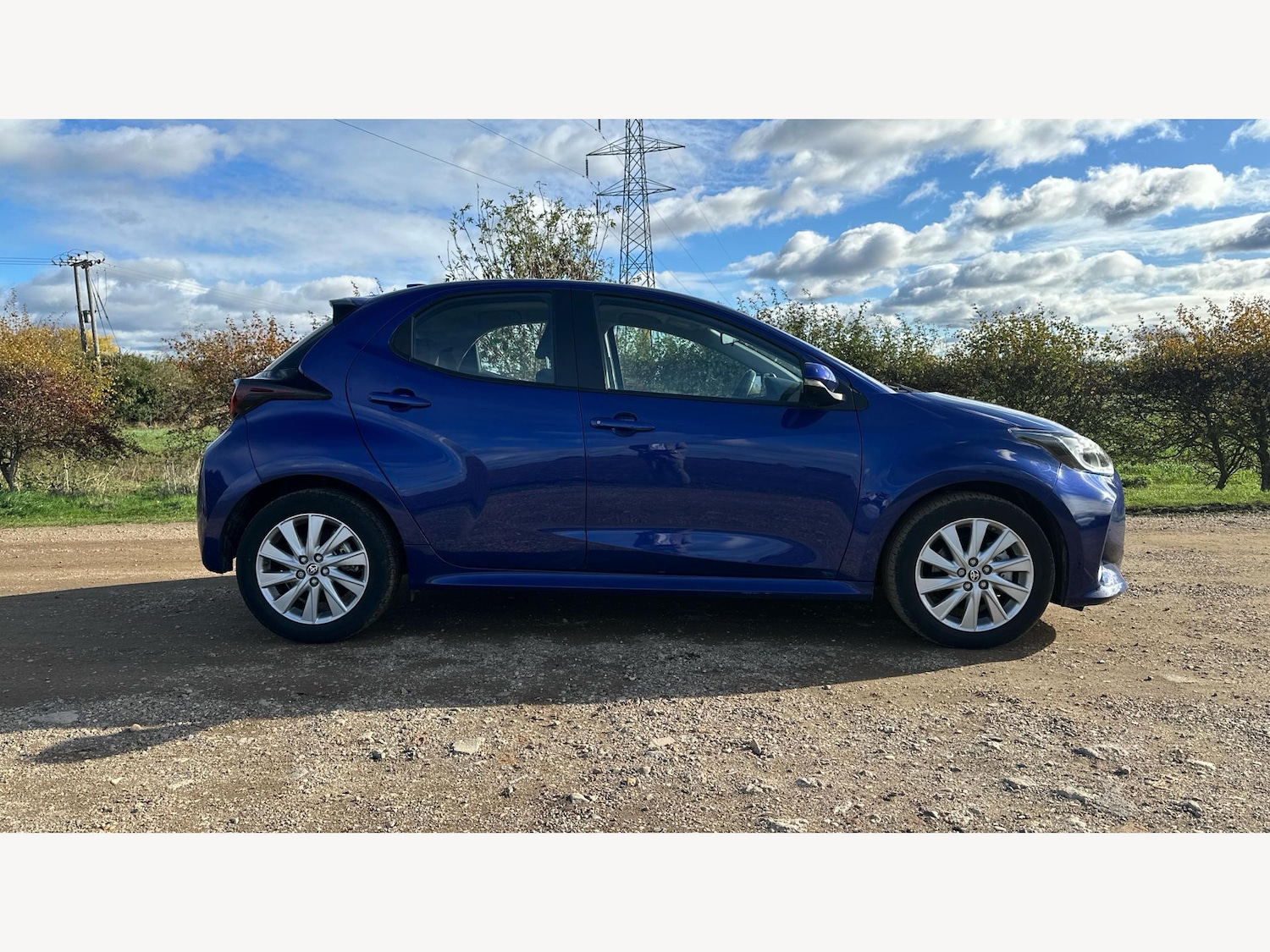 Used Toyota Yaris 2021 for sale - 76688624: Photo 18