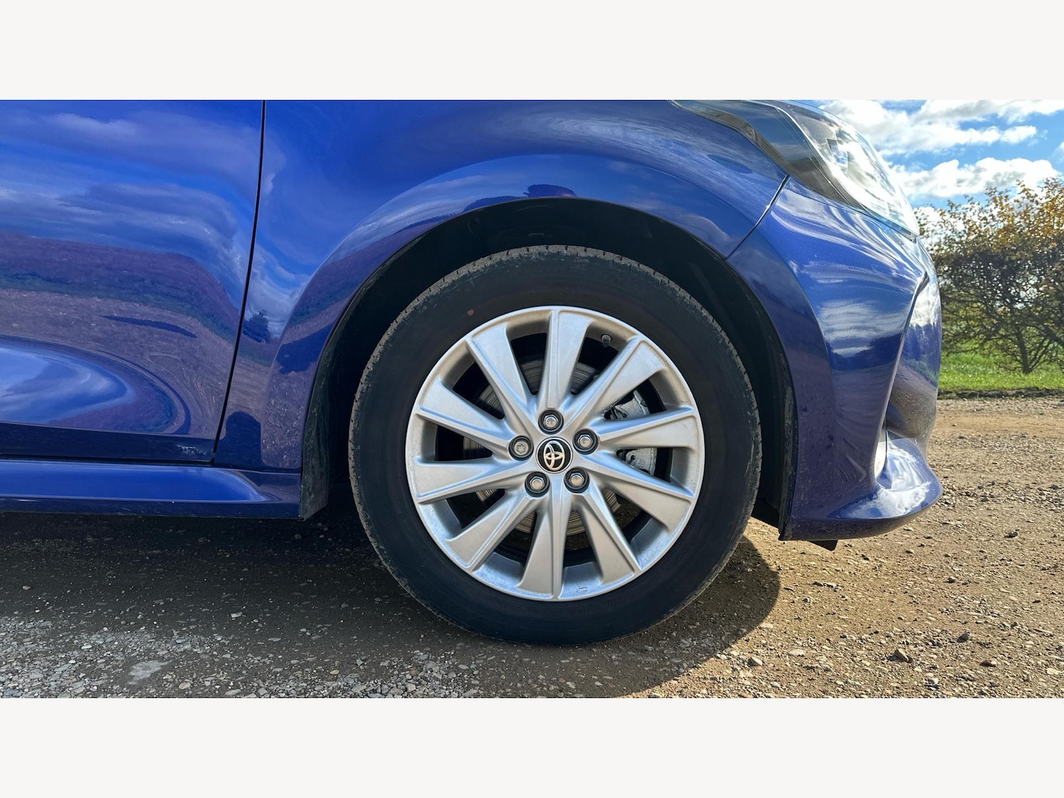 Used Toyota Yaris 2021 for sale - 76688624: Photo 20