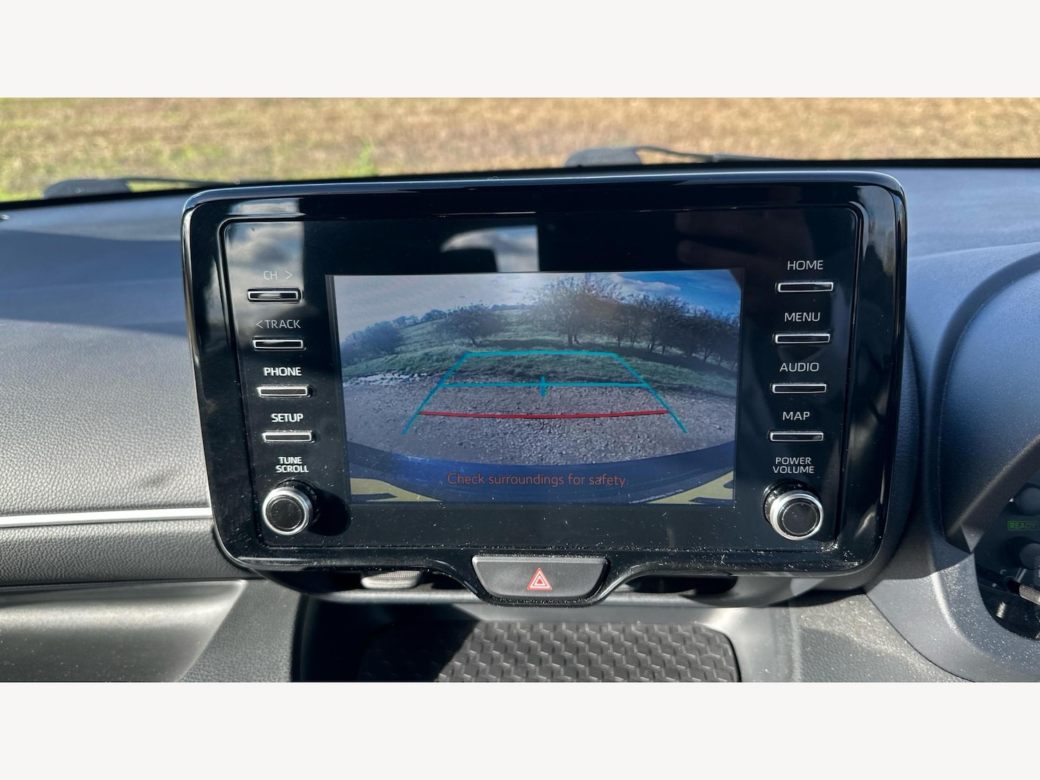 Used Toyota Yaris 2021 for sale - 76688624: Photo 22