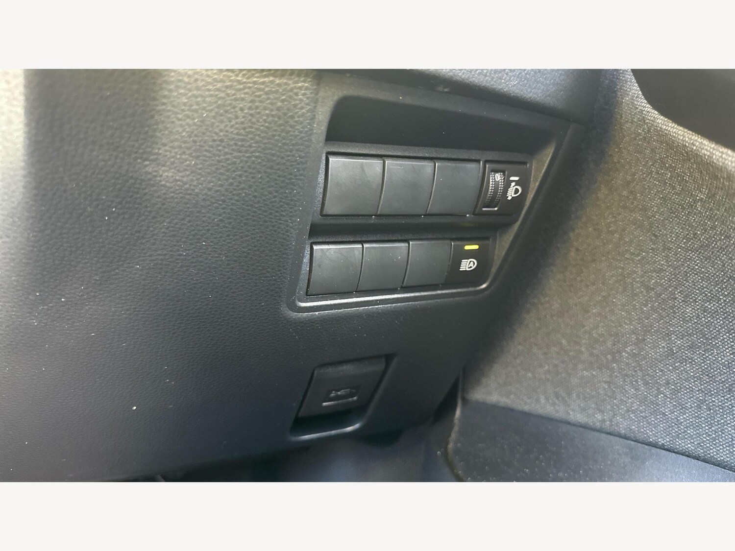 Used Toyota Yaris 2021 for sale - 76688624: Photo 23