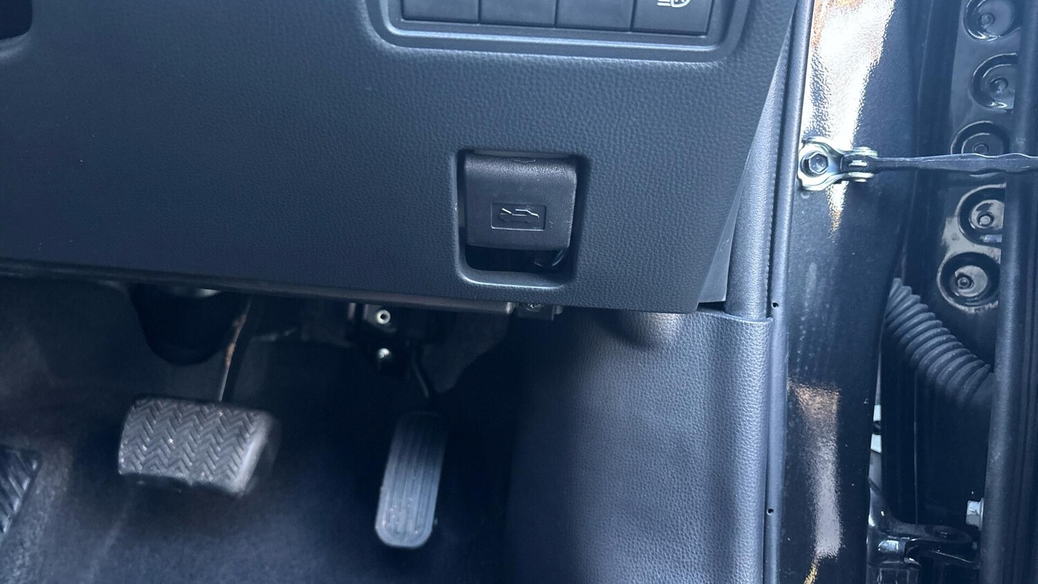 Used Toyota Yaris for sale - 77658101: Photo 34