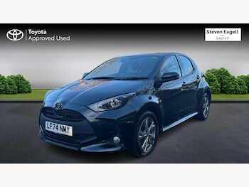 Used Toyota Yaris 2024 for sale - 77658101: Photo