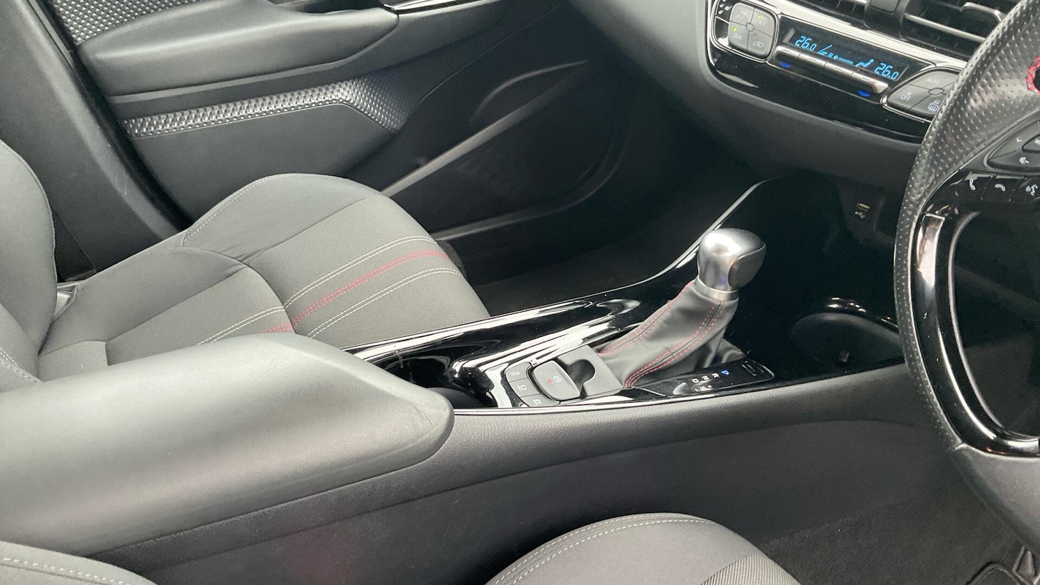 Used Toyota C-HR 2021 for sale - 77400694: Photo 37