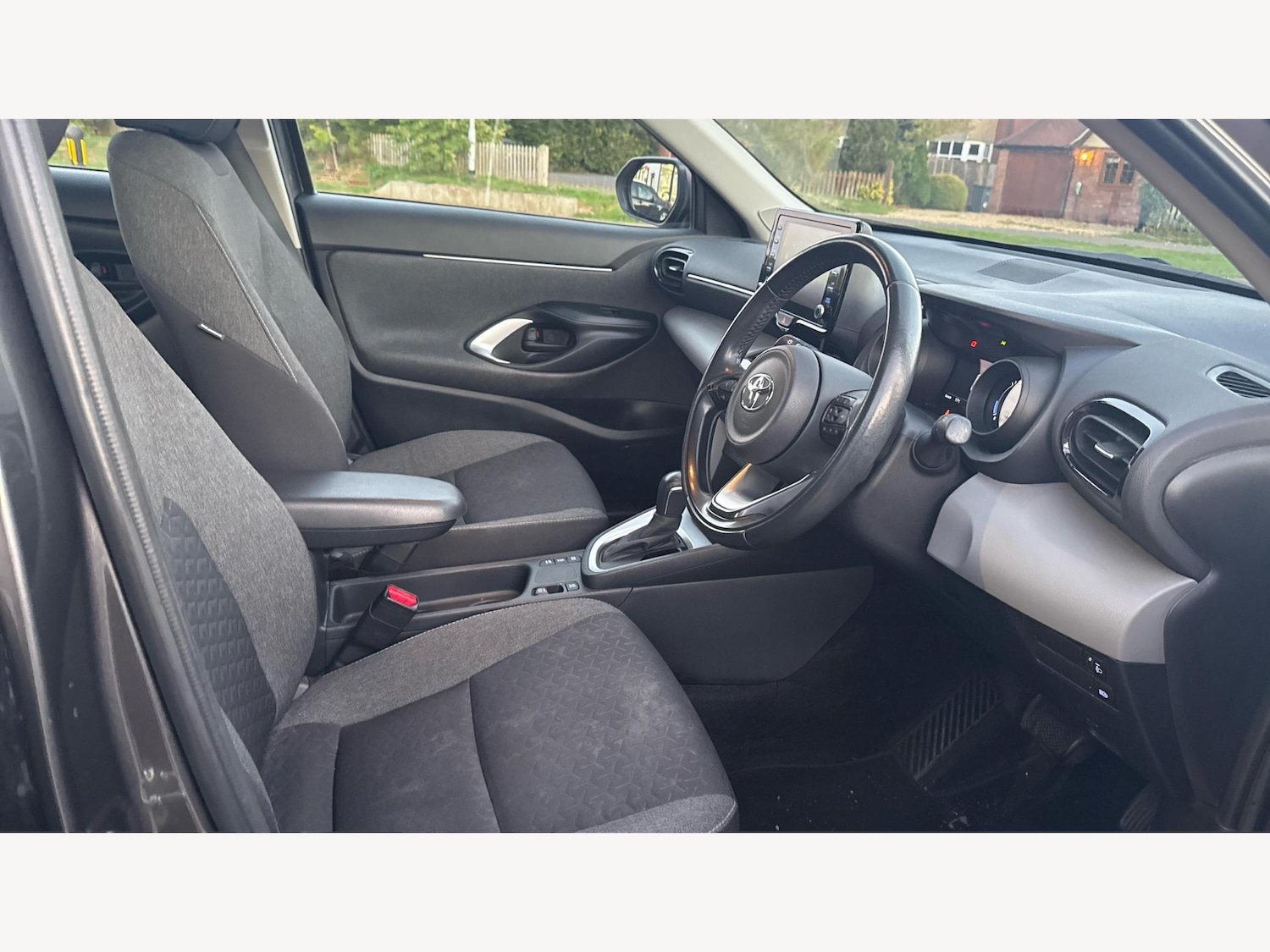 Used Toyota Yaris Cross 2022 for sale - 76072668: Photo 13