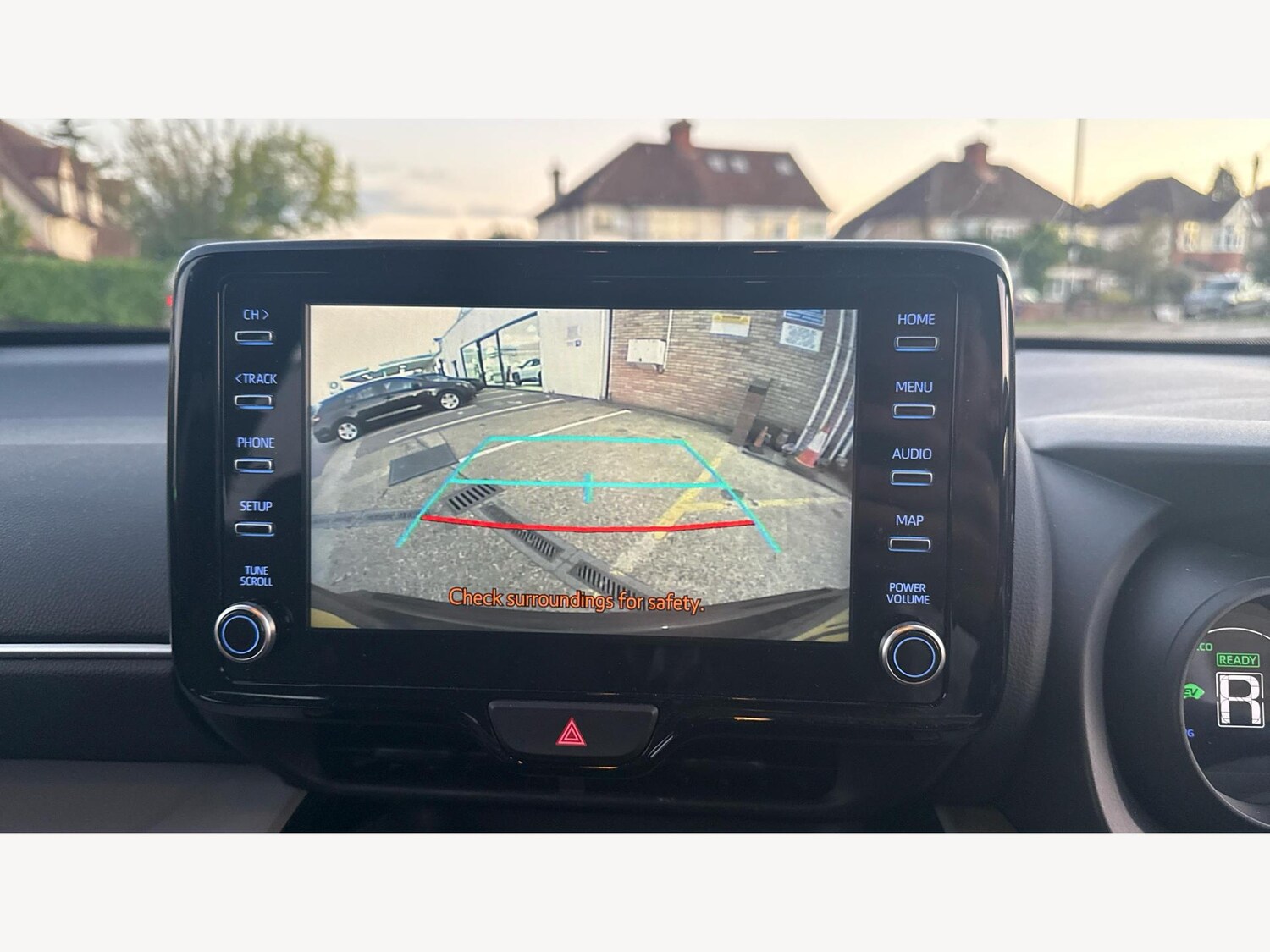 Used Toyota Yaris Cross 2022 for sale - 76072668: Photo 26
