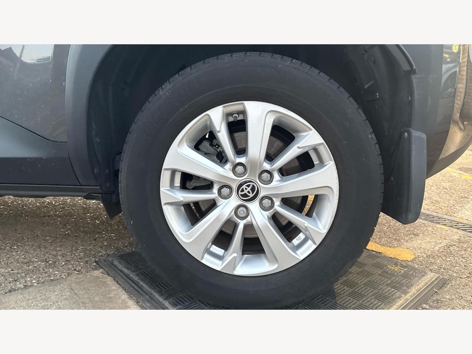 Used Toyota Yaris Cross 2022 for sale - 76072668: Photo 34